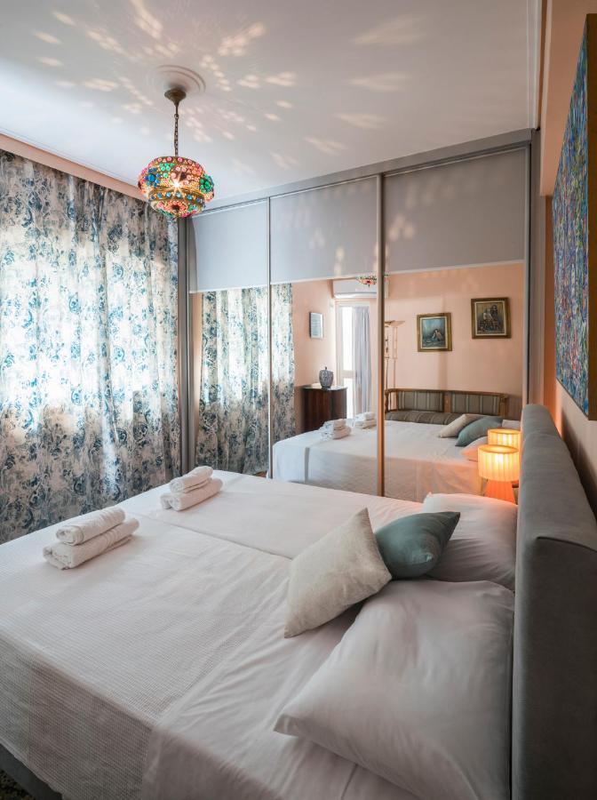 Unique Flat With Sea View At Edem Beach - A Seafront Property By Athenian Homes Екстер'єр фото