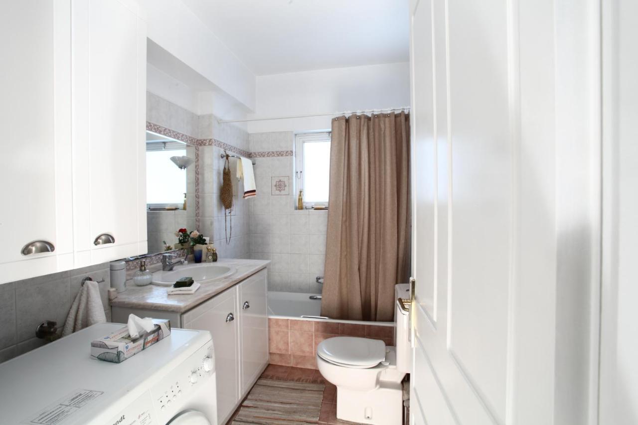Unique Flat With Sea View At Edem Beach - A Seafront Property By Athenian Homes Екстер'єр фото