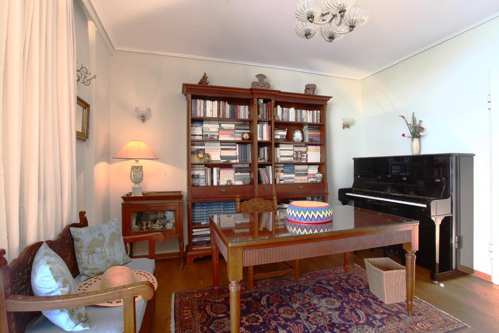 Unique Flat With Sea View At Edem Beach - A Seafront Property By Athenian Homes Екстер'єр фото